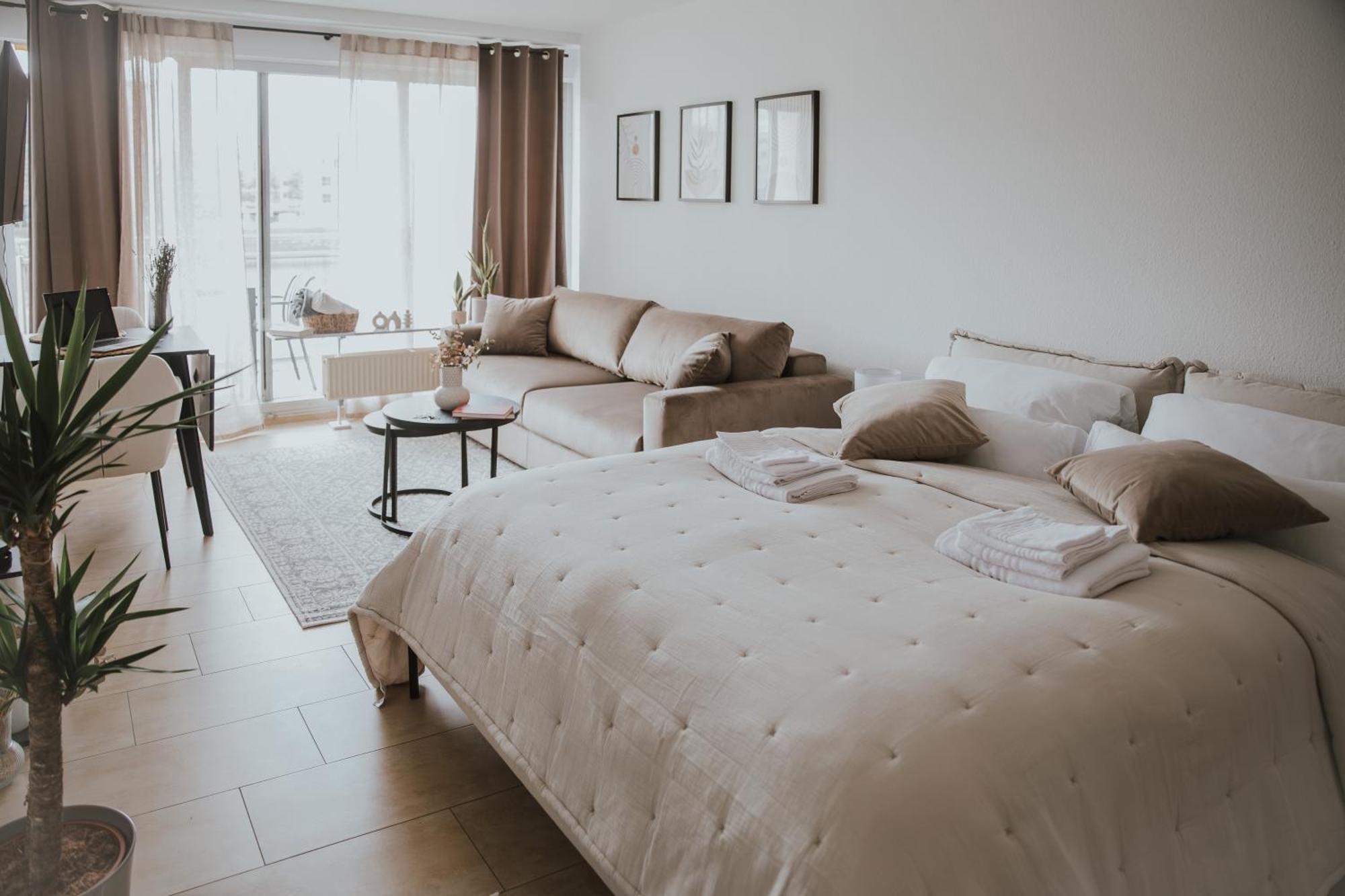 Moderne Wohnung Mit Weserblick Und Uferpromenade เบรเมน ภายนอก รูปภาพ